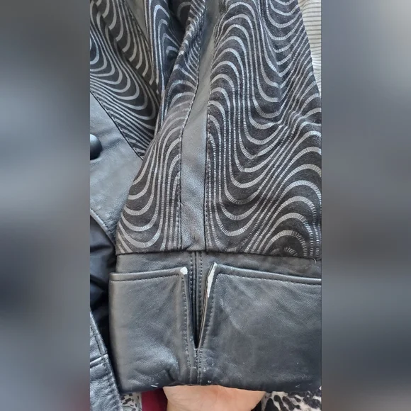 Vintage Jacket Wavy Pattern - Picture 5 of 5